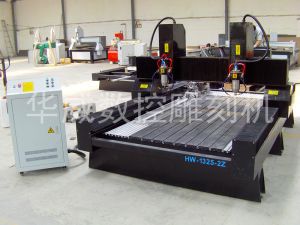 桂林叠彩区双头立体多功能石材雕刻机HW-1325-2Z